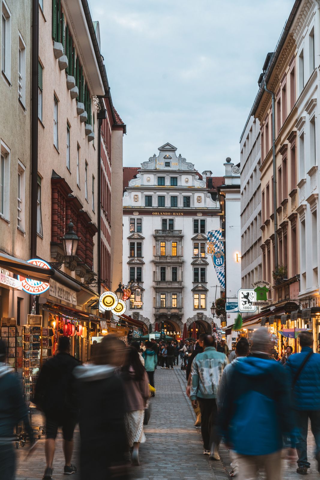 City photo — evening crowd on a shopping street